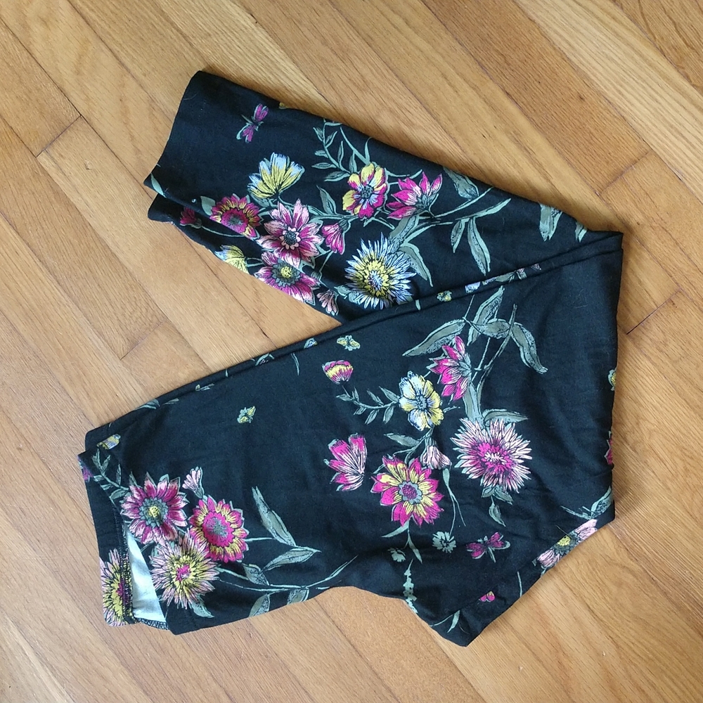 Last chance sale!! NWOT Old Navy leggings